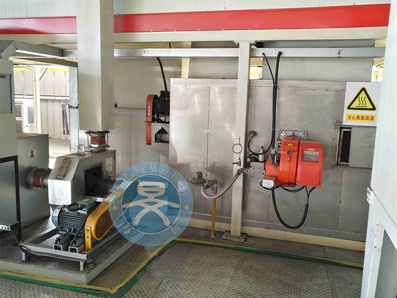 鋁型材噴粉線(xiàn)